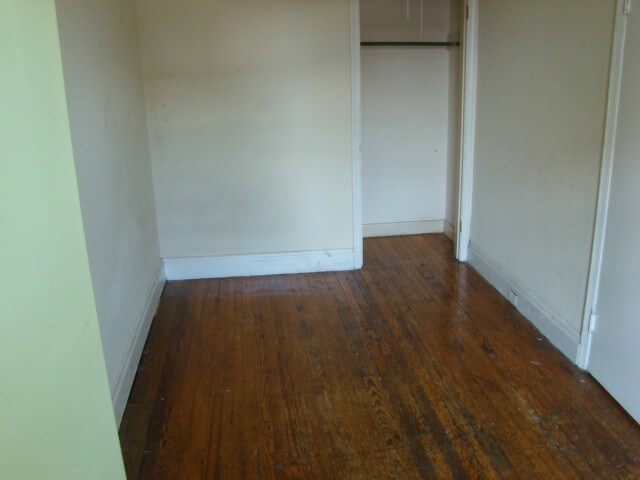 2nd bedroom - 5 W Biddle St