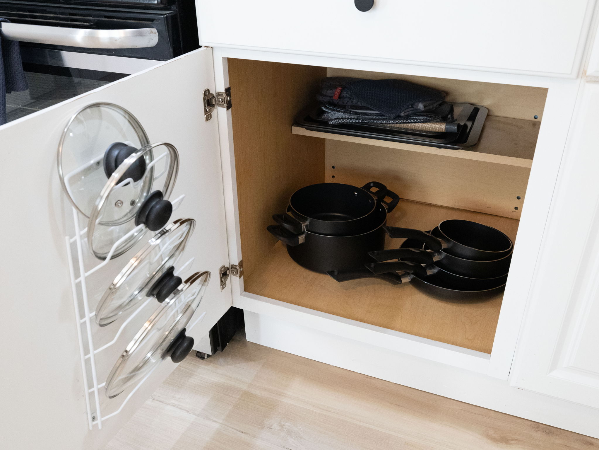 Building Photo - 168 School St