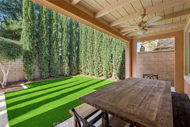 Building Photo - 70 Lupari