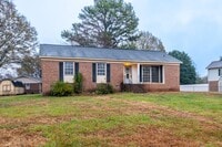 Building Photo - Newly Renovated 3-Bedroom Ranch with Spacious Yard!