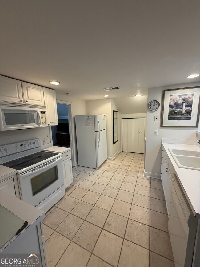 Building Photo - 601 Norris St