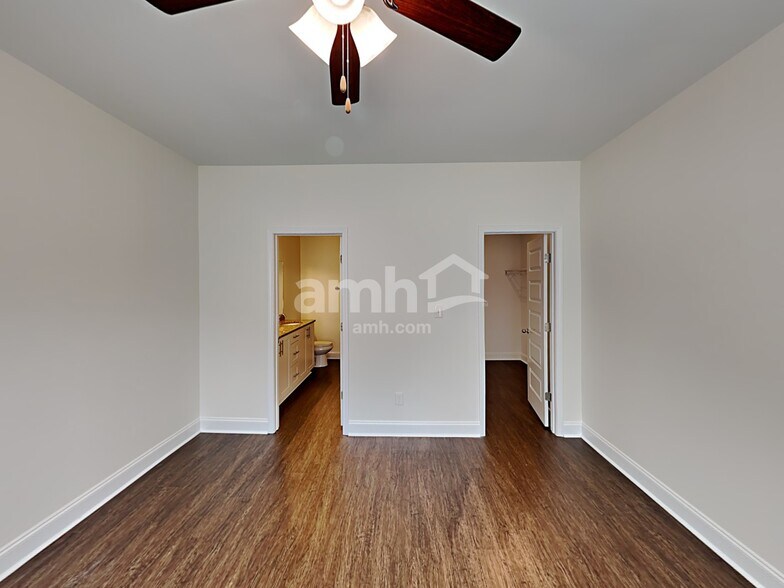 Building Photo - 5033 Mountain Springs Rd