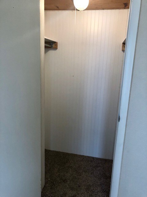 Building Photo - 518 W 13th Ave