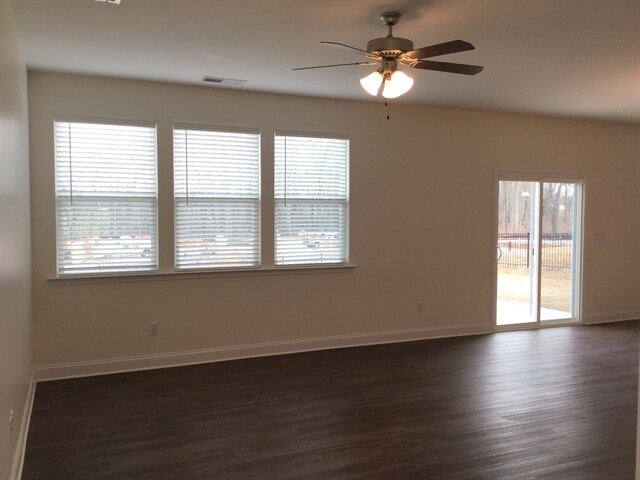 Building Photo - 124 White Ash Drive