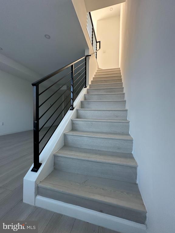 Building Photo - 1925 H St NE