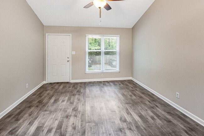 Building Photo - Jamestown Landing Apartments