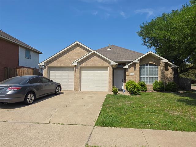 Building Photo - 5600 Creekhollow Dr