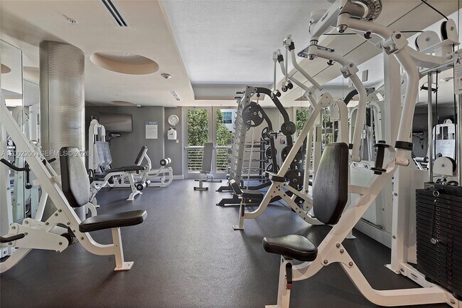 Building Photo - 110 Washington Ave