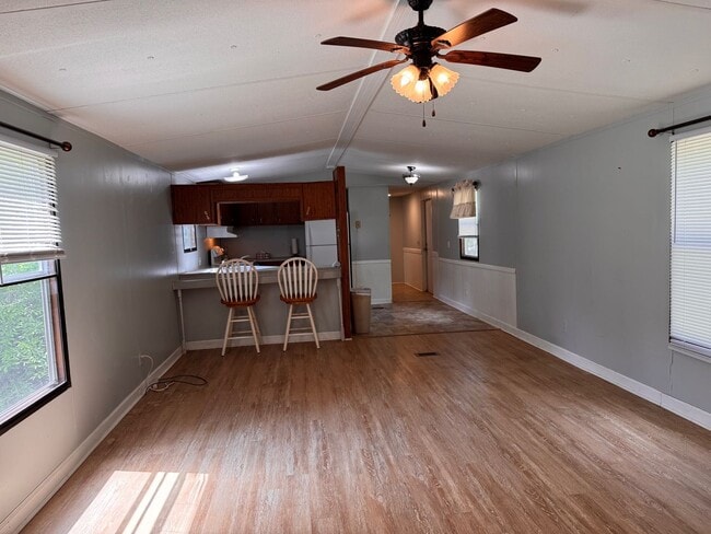 Building Photo - 2 BED, 2 BATH MOBILE HOME LOCATED IN ASHEBORO ON SOUTH LAKE DR!