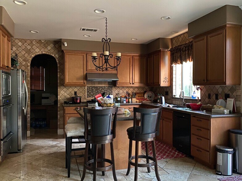 Building Photo - 12246 Chicory Ct