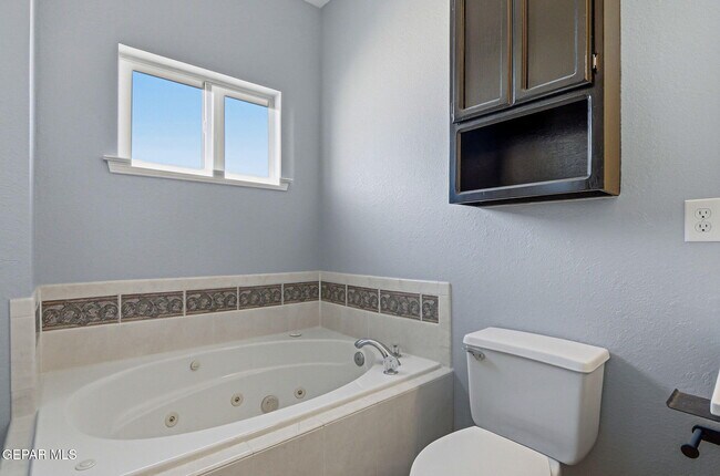 Building Photo - 4321 John B Oblinger Dr