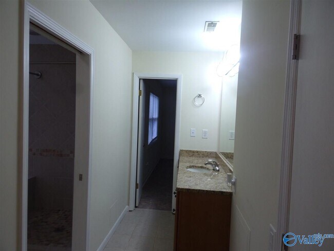 Building Photo - 14004 Hermosa Dr SW