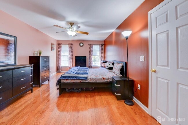 Building Photo - 13 Lackland Ave