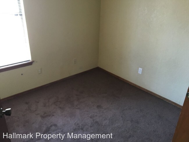 Building Photo - 2 br, 1 bath Apartment - 125 Hortense
