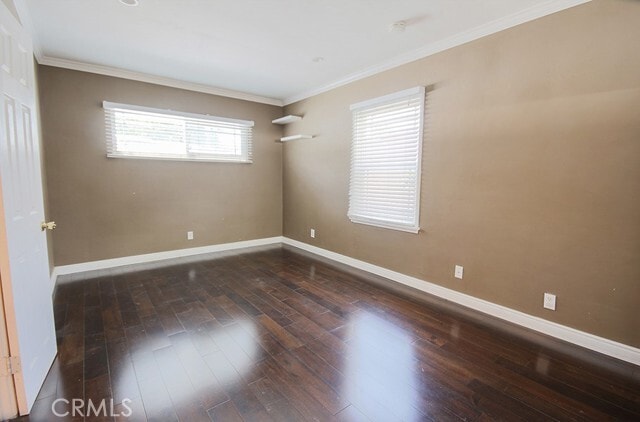 Building Photo - 2920 Los Flores Blvd
