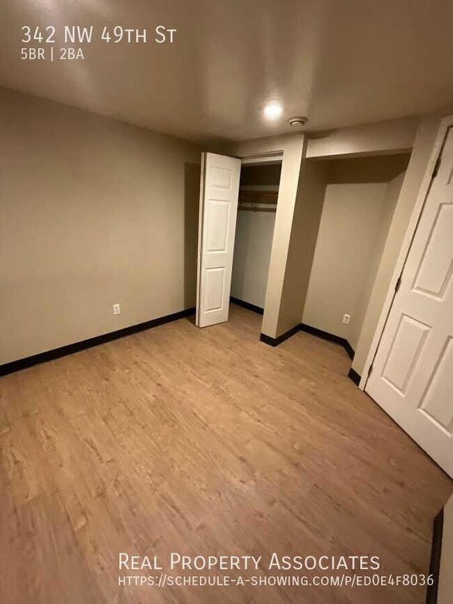 Building Photo - 342 NW 49th St