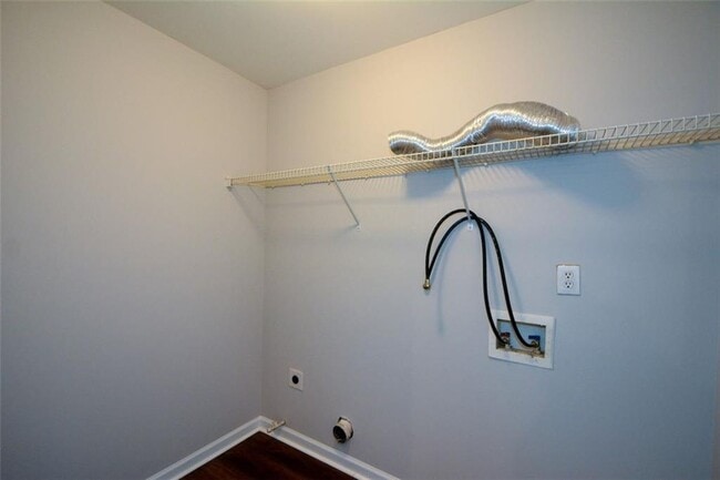 Building Photo - 3063 Grace Ct