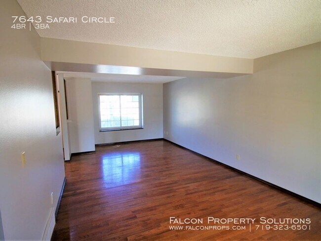 Building Photo - 7643 Safari Cir