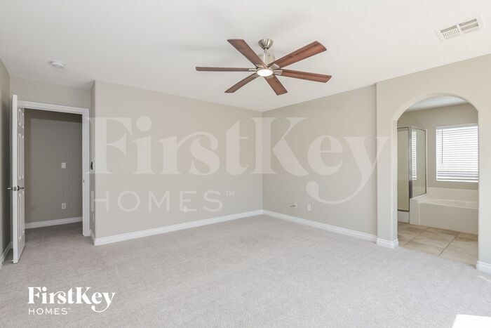 Building Photo - 1109 Aspen Cliff Dr