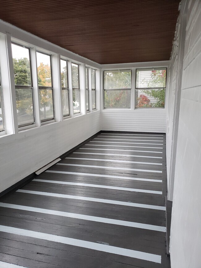enclosed porch - 1019 Widdicomb Ave NW