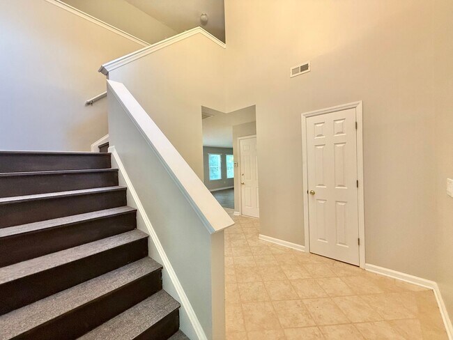 Building Photo - **OFFERING REFUNDABLE APPLICATION FEES** Spacious 4BD, 2.5BA Wake Forest Home with a Fenced Yard ...