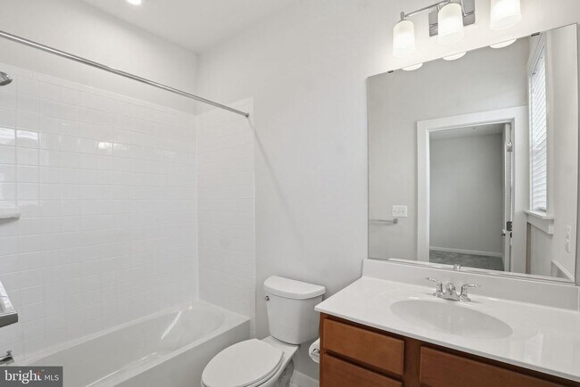 Building Photo - 8178 Red Hook St