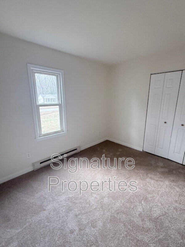 Building Photo - 4501 Bridgewood Rd