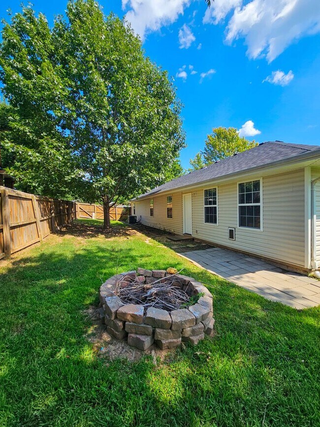 Building Photo - 1257 W Bridgewood Pl