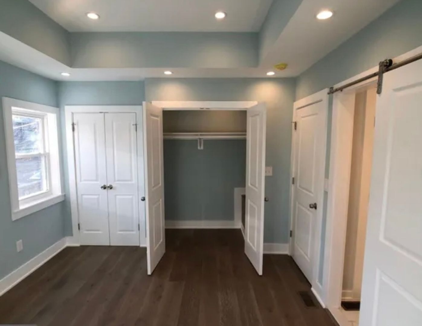 Building Photo - 3984 Blaine St NE