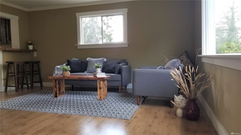 Building Photo - 1421 Clinton St