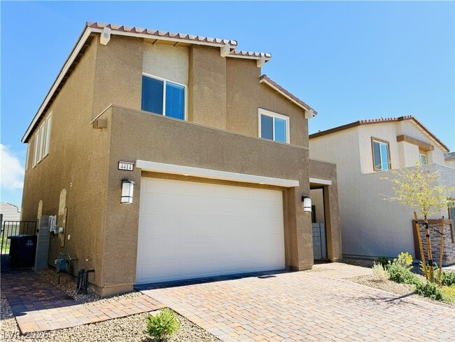 Building Photo - 4414 Peressini St