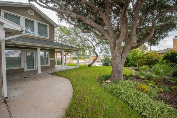 Building Photo - 15330 Gypsy St