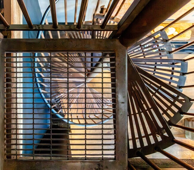 Building Photo - 291 Brick Kiln Rd