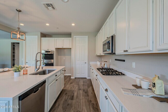 Building Photo - 11628 W Andrew Ln