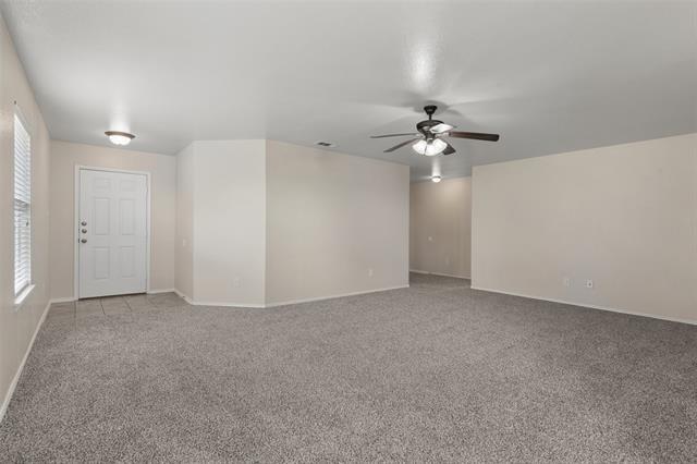 Building Photo - 308 Laurel Ln