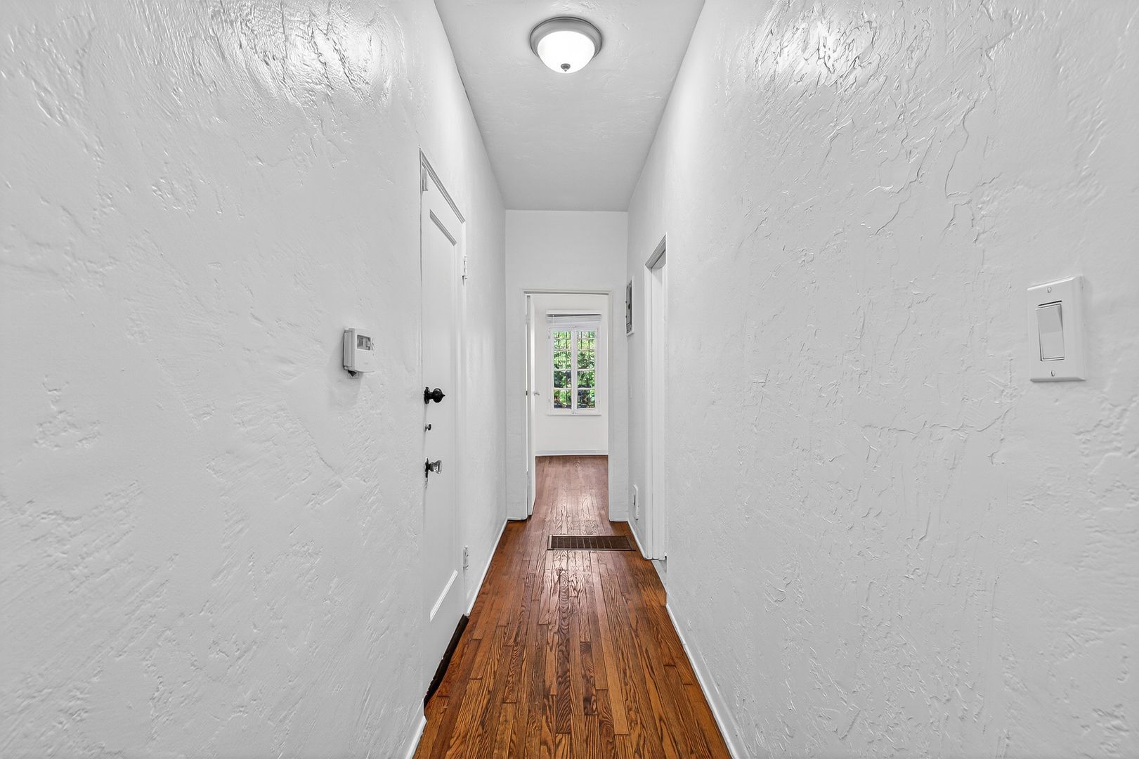 Building Photo - 1503 S Shenandoah St