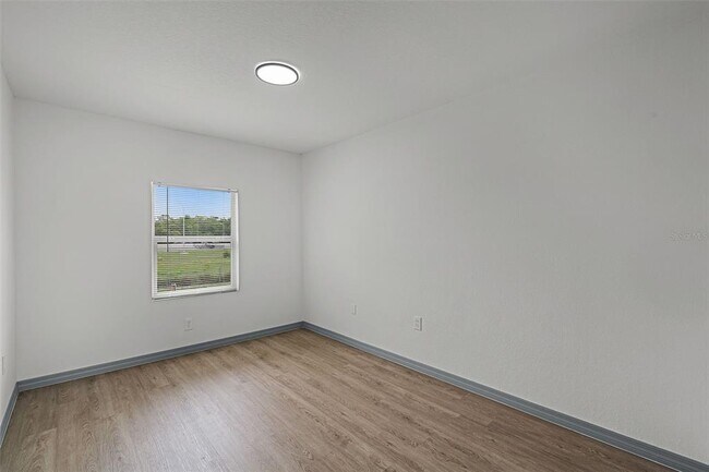 Building Photo - 663 S Econlockhatchee Trail