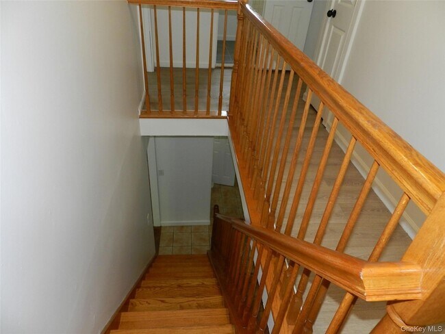 Building Photo - 61 Jarvin Rd