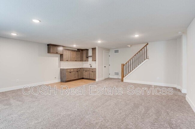 Building Photo - 3554 N Tyler Ct