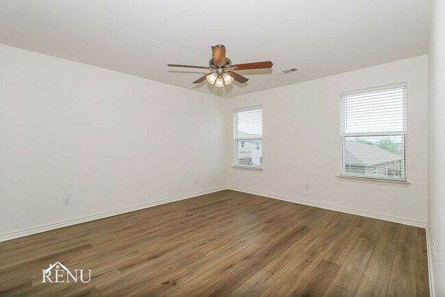 Building Photo - Coming Soon!