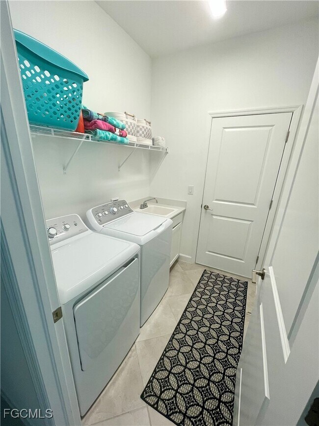 Building Photo - 20681 Copperhead Dr