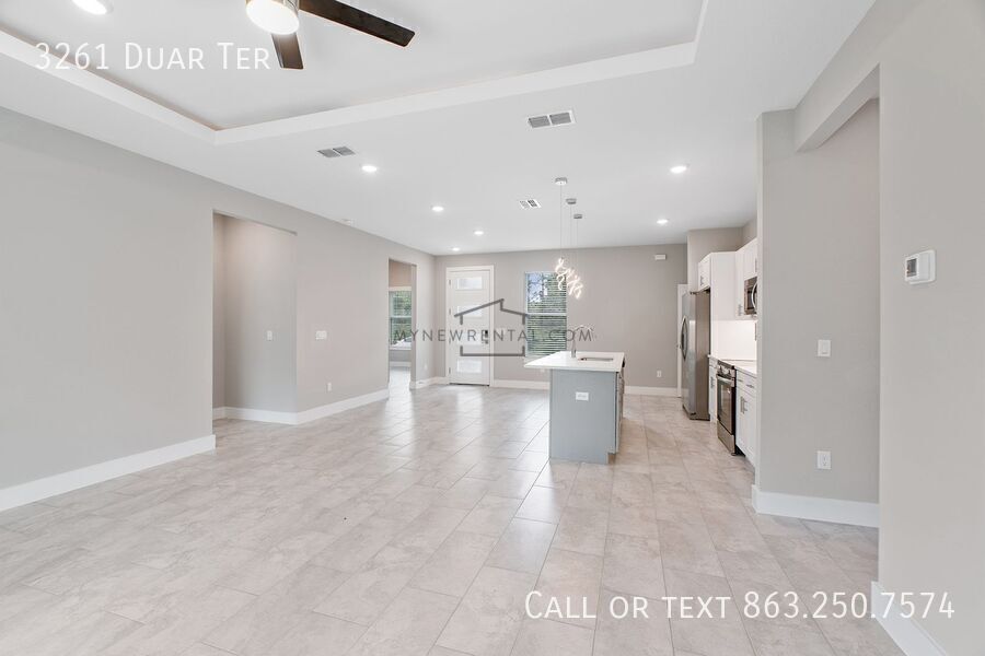 Building Photo - 3261 Duar Terrace