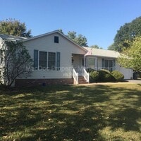 Building Photo - 11720 Eisenhower Ln