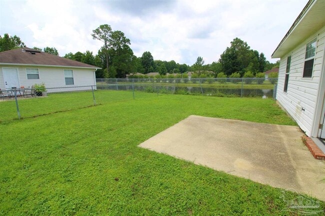 Building Photo - 501 Wood Crest Way