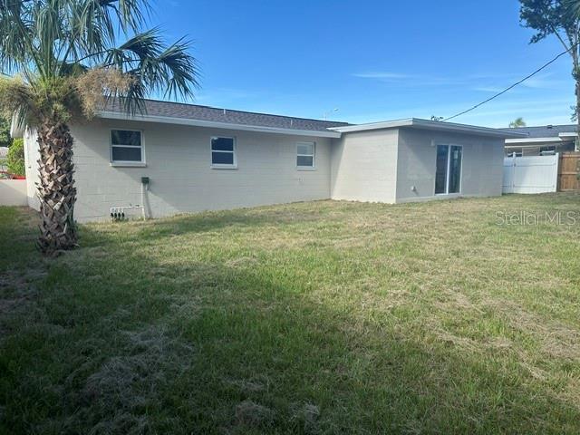 Building Photo - 11525 81st Pl