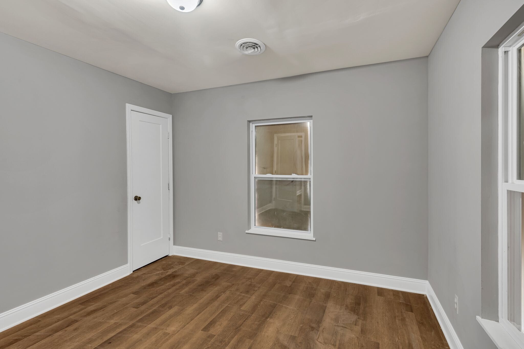 Building Photo - 3405 Gwen Dr