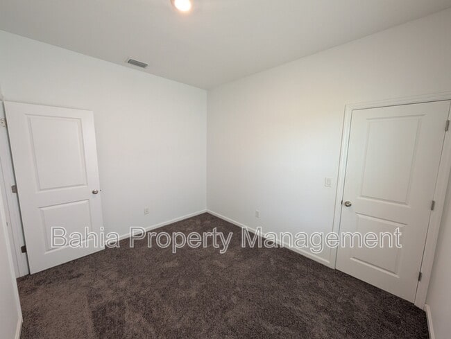 Building Photo - 35491 Shade Fern Ln