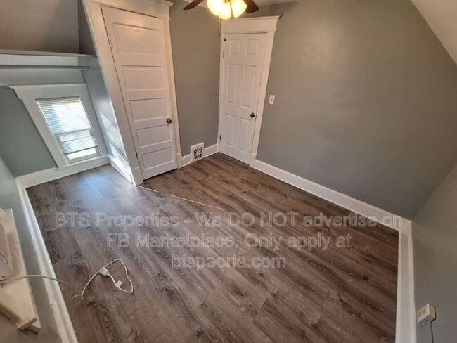 Building Photo - 1912 W Ann St