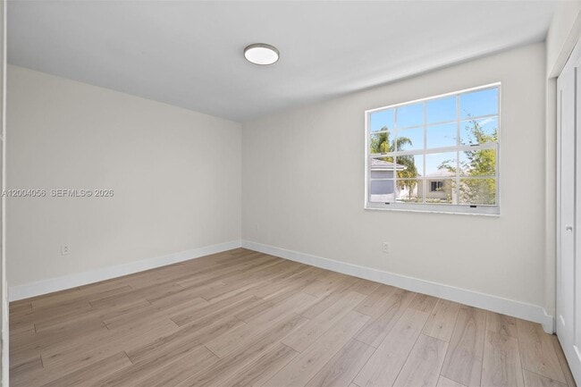 Building Photo - 9547 SW 146th Pl