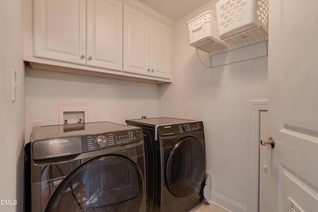 Building Photo - 117 Buckhurst Dr